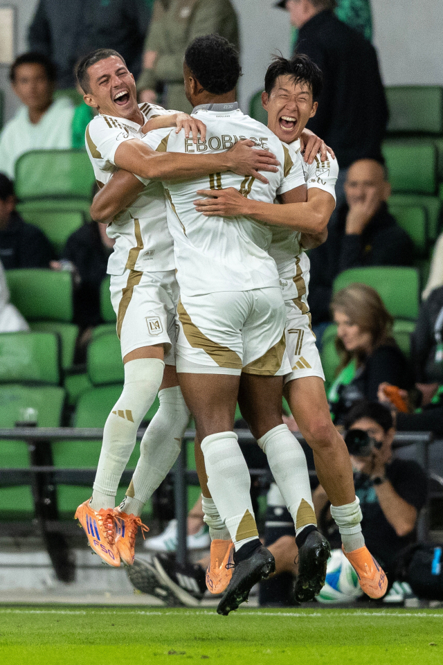 손흥민 ‘1골 1도움’ 맹활약 LA FC, 오스틴 FC에 4-1 승리... 플레이오프 8강 진출