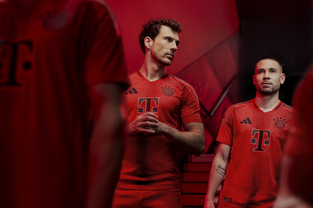 Áo đấu sân nhà của Bayern Munich 2024-25
