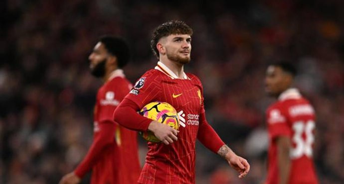 'จุก' ซูฮกหงส์ 10 ตัวสู้สุดใจไล่เจ๊าฟูแล่ม