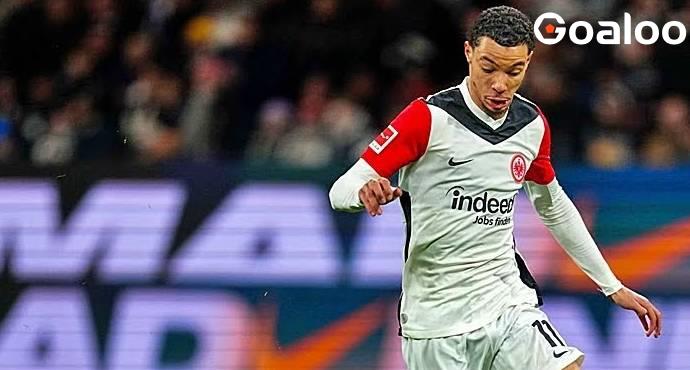 ​Manchester United Set to Challenge Liverpool in Race for French Striker Hugo Ekitike