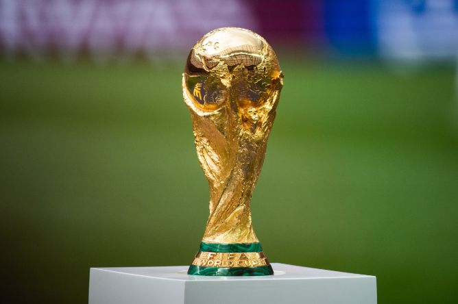 Tây Ban Nha muốn phá vỡ lời nguyền, trở thành đội đầu tiên giành chức vô địch World Cup khi đứng đầu BXH FIFA