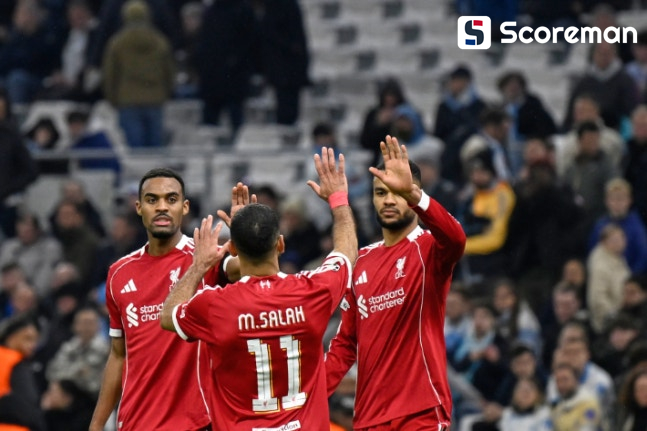 리버풀, 마르세유에 3-0 완승…UCL 16강 직행 청신호