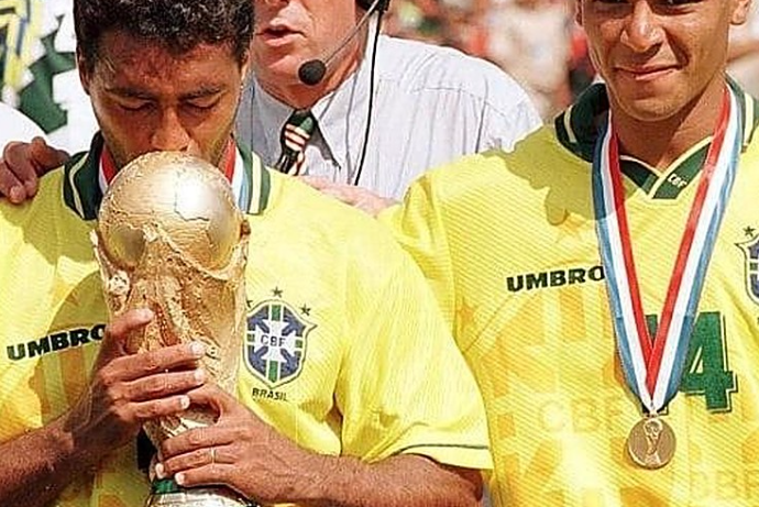 Những cầu thủ vô địch World Cup nhiều nhất trong lịch sử
