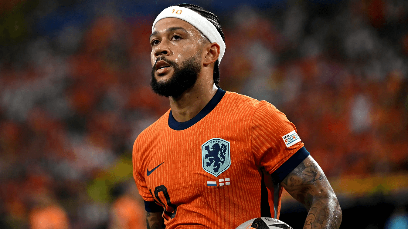 Memphis Depay sắp rời châu Âu