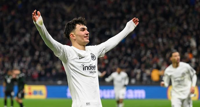 สกายเยอรมนีเผย! แฟรงก์เฟิร์ตตั้งค่าตัว 