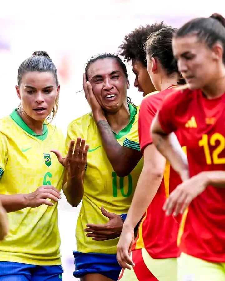 Marta's Emotional Exit After Red Card in Olympic Clash