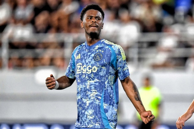 Real Madrid nhắm đến sao mai Hà Lan, Jorrel Hato, để khỏa lấp hàng phòng ngự