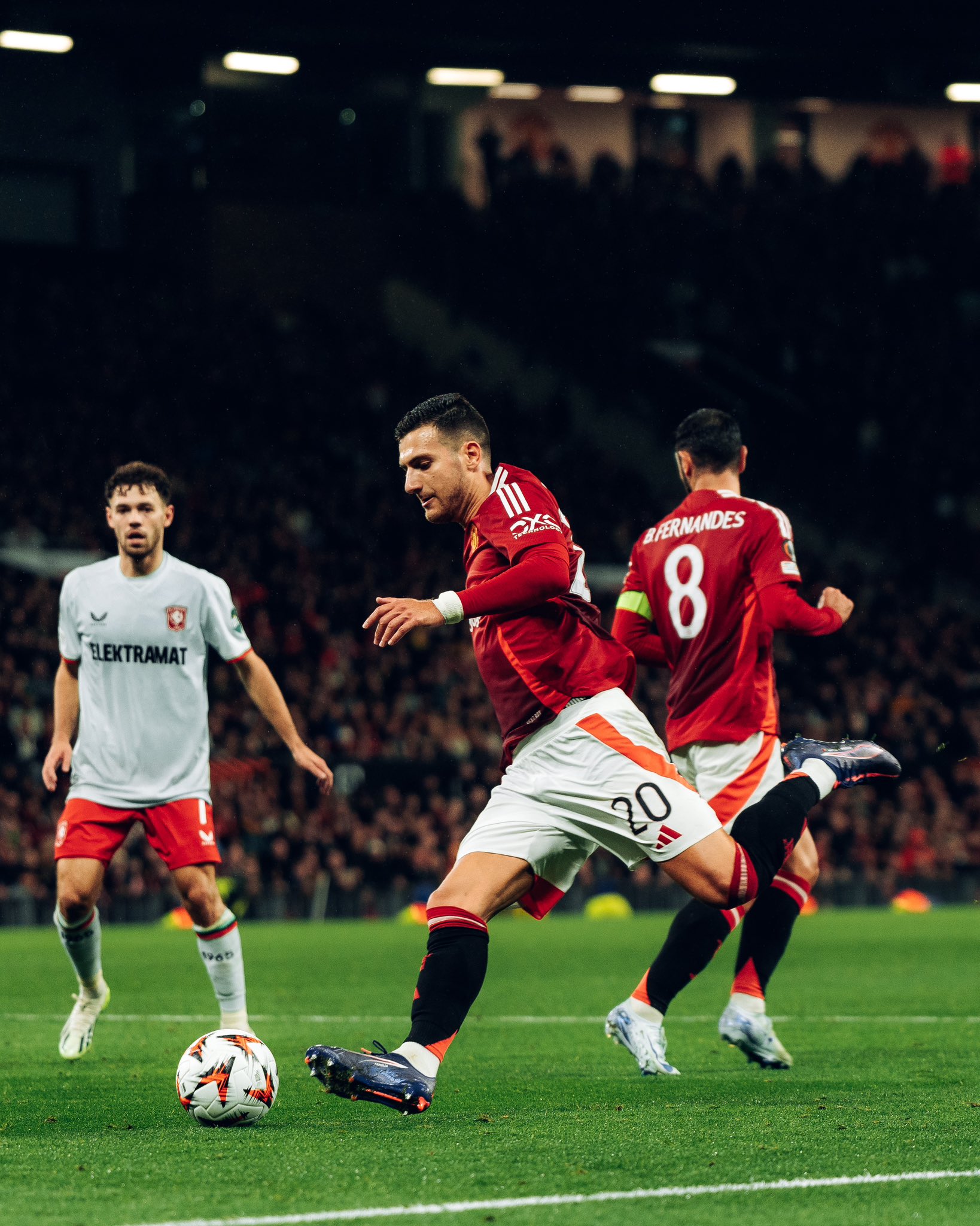 Kết quả Europa League: Manchester United 1-1 Twente Enschede