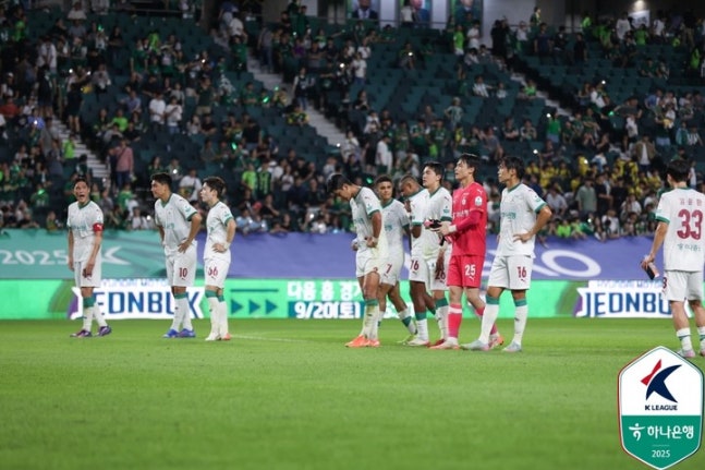 전북, 대전에 1-0 승... 콤파뇨 PK 결승골
