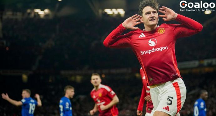 Maguire's Header Seals Dramatic United Victory Over 10-Man Ipswich