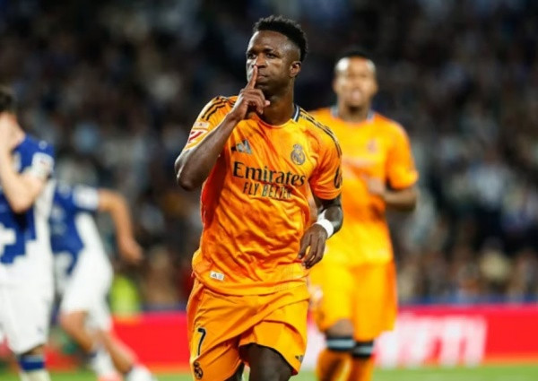 Vinicius lại gây bão: Tài năng, tranh cãi và tương lai của ngôi sao Real Madrid