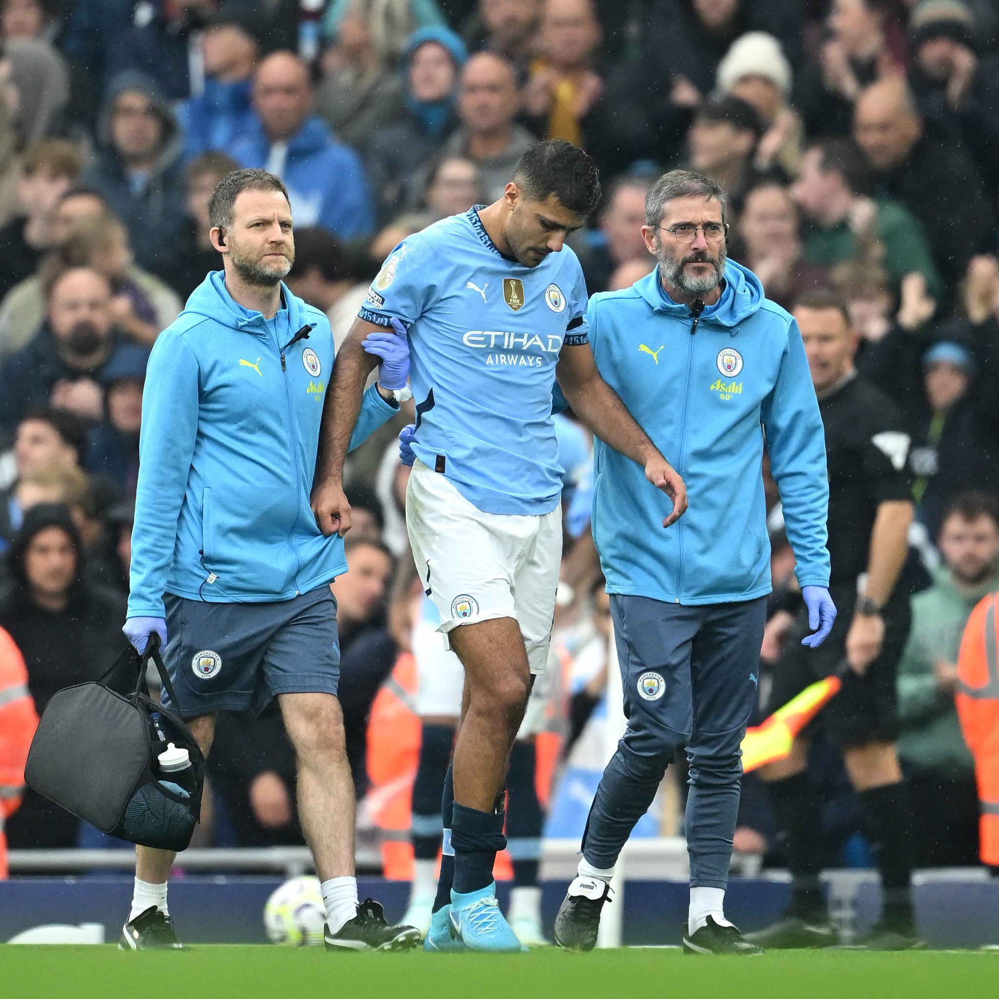 Guardiola Anxious Over Rodri's Knee Injury Amid City-Arsenal Stalemate