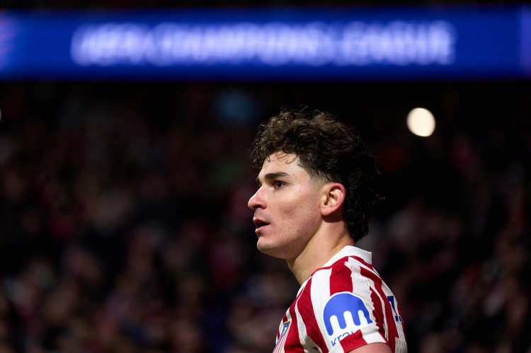 Cựu cầu thủ: Chelsea nên ký hợp đồng với Alvarez, cậu ấy hoàn toàn phù hợp với Premier League, Jackson dự kiến ​​sẽ ra đi