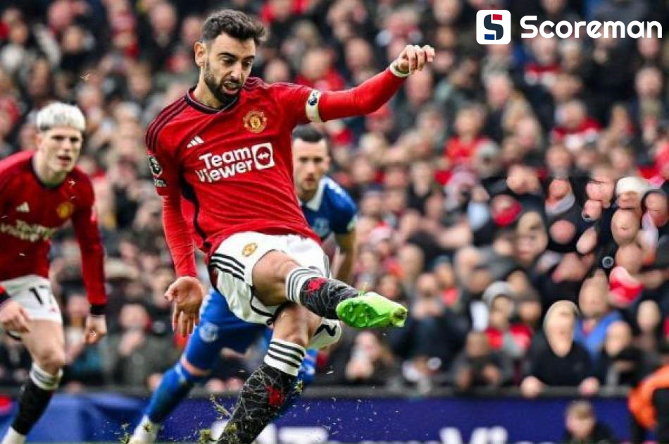 맨유, 번리 꺾고 시즌 첫 승리...페르난드스 PK 결승골