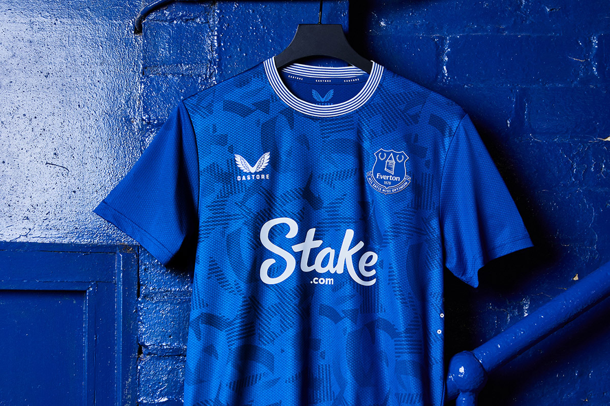 Áo đấu sân nhà Everton cho mùa giải 2024-25