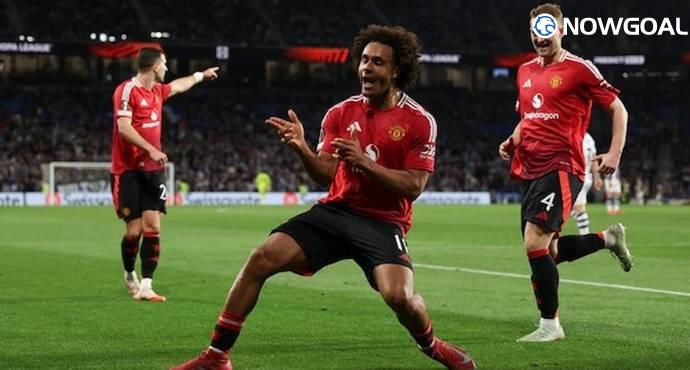 Manchester United Set to Keep Joshua Zirkzee Amid Striker Shortage