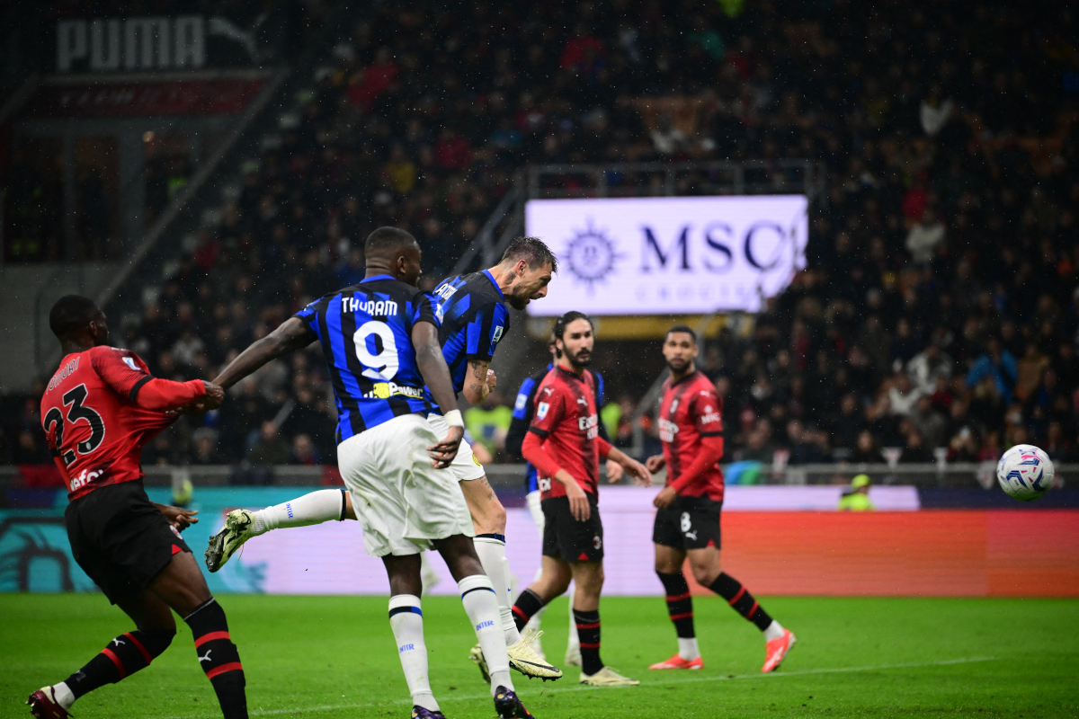 Kết quả VĐQG Ý: Inter Milan 1-2 AC Milan