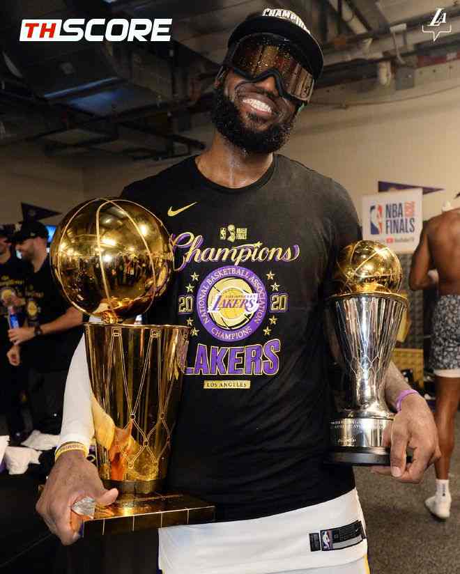โคตรเจมส์เฮทเตอร์’ ยังต้องยอม! ยกย่องแชมป์ NBA ปี 2020 ของเลอบรอน “เป็นความสำเร็จที่มีคุณค่าสูงลิ่วในประวัติศาสตร์