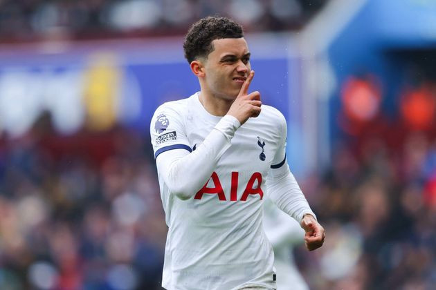 ​Brennan Johnson: Mũi khoan lợi hại bên hành lang phải của Tottenham Hotspur