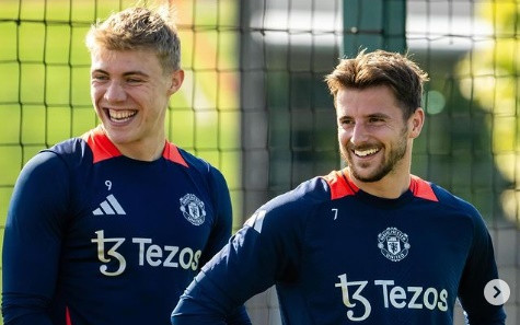 Màn đối đáp giữa Hojlund và Garnacho trên MXH