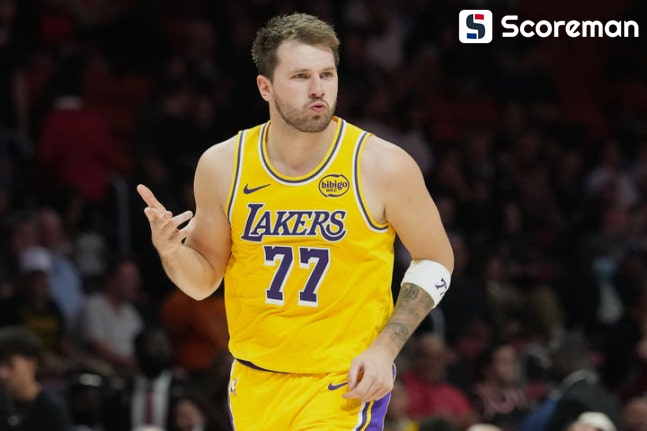 돈치치, 스페인서 주사 치료 완료 ‘15일 LA 복귀’···“PO 1라운드 중 복귀 가능성”