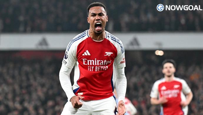 ​Injured Arsenal star Gabriel 'involved in furious bust-up as defender rushes on to pitch after being left angry at tackle while watching his dad play six-a-side'