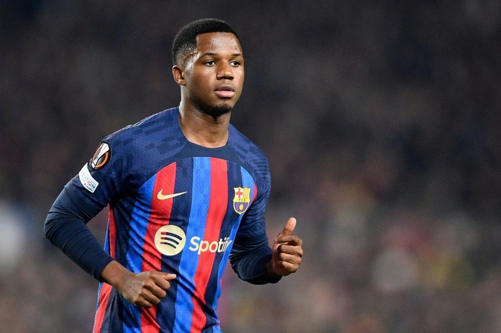Barcelona từ chối cho Ramine Yamal khoác áo số 10 của CLB