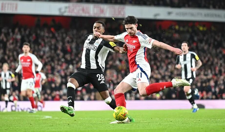 뉴캐슬, 카라바오컵 준결승에서 2-0으로 승리했다!