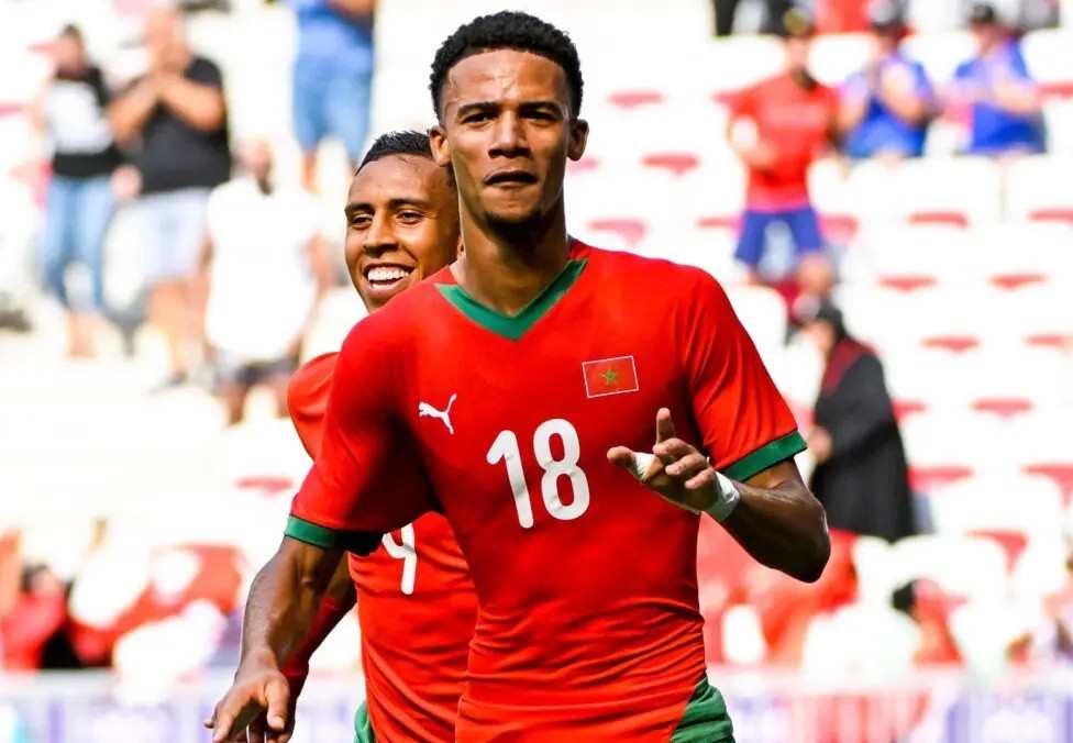 Tottenham Hotspur are interested in Reims midfielder Richardson