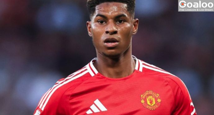 Como Join the Race for Manchester United's Marcus Rashford