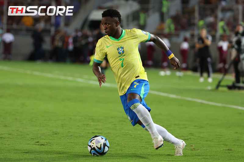 ​วินิซิอุสยกย่องอันเชล็อตติ ชี้เกมรุกคือเกมรับที่ดีที่สุด