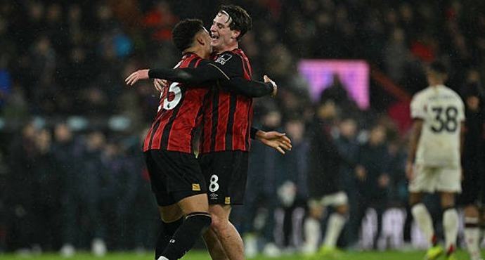 พรีเมียร์ลีก - บอร์นมัธ เอเอฟซี 3-2 ลิเวอร์พูล