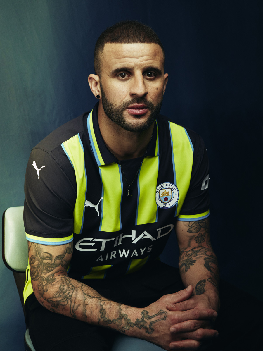 Áo đấu sân khách Manchester City cho mùa giải 2024-25