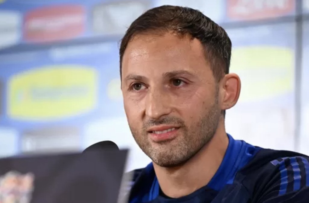 Belgium head coach Tedesco attended a press conference before the match