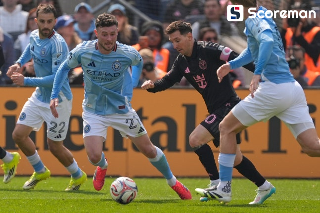 메시, 프리킥으로 리그 4호골···팀은 3-2 승리