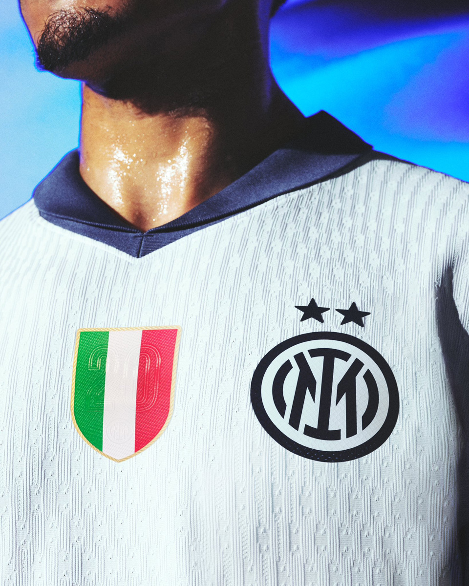 Áo đấu sân khách của Inter Milan cho mùa giải 2024-25