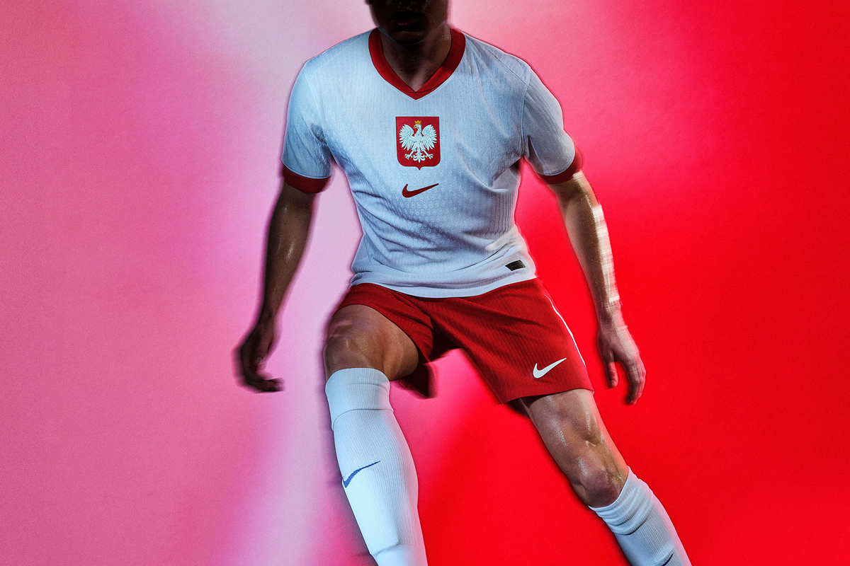 ​Áo đấu sân nhà và sân khách của đội tuyển quốc gia Ba Lan mùa giải 2024-25