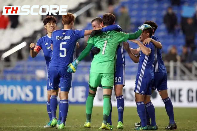 เจาะลึกศึกเอลีก: 