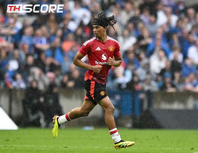 ​หลายทีมให้ความสนใจในตัว โอเยเดเล่ ค่าฉีกสัญญา 6 ล้านยูโร & แมนยูได้ 40%