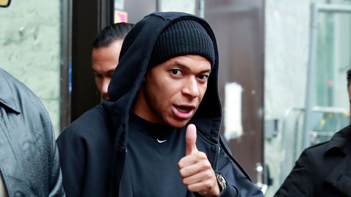 Kylian Mbappé's Representatives Deny Rape Allegations Amid Swedish Investigation