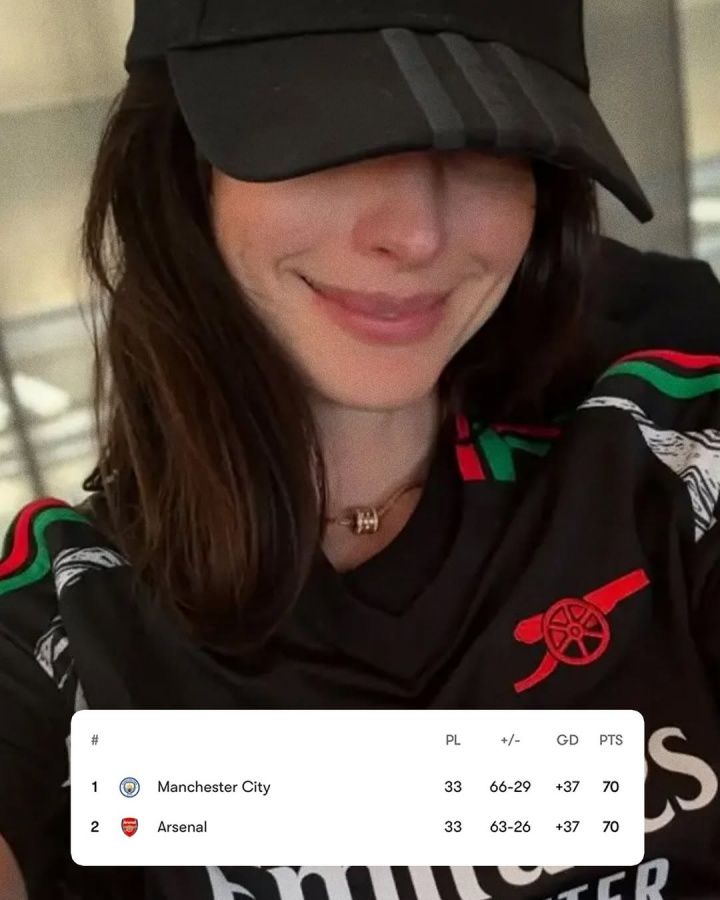 Anne Hathaway tin Arsenal vô địch: “Tôi đặt niềm tin vào họ!”