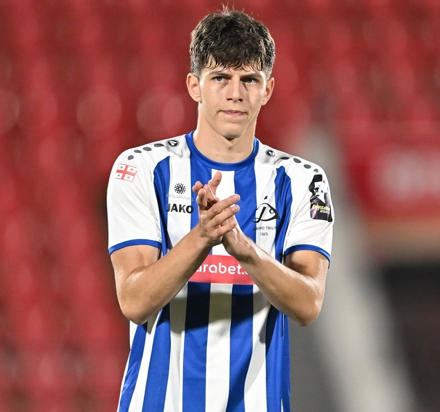 Newcastle official: The club has signed 17-year-old Georgian forward Salia, who will join next summer