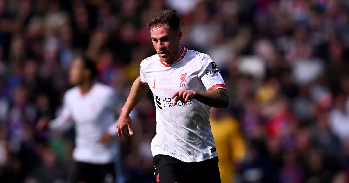 Liverpool Faces Injury Concerns Ahead of Chelsea Clash: Slot's Tactical Dilemma