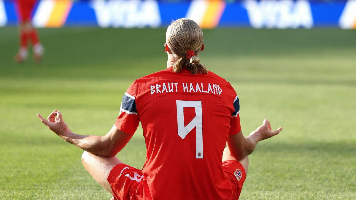 Na Uy 4-1 Iraq | Haaland lập cú đúp và khiến đổi thủ đốt lưới nhà