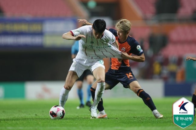 FC서울, 강원과 0-0 무승부…안양은 인천 1-0 격파