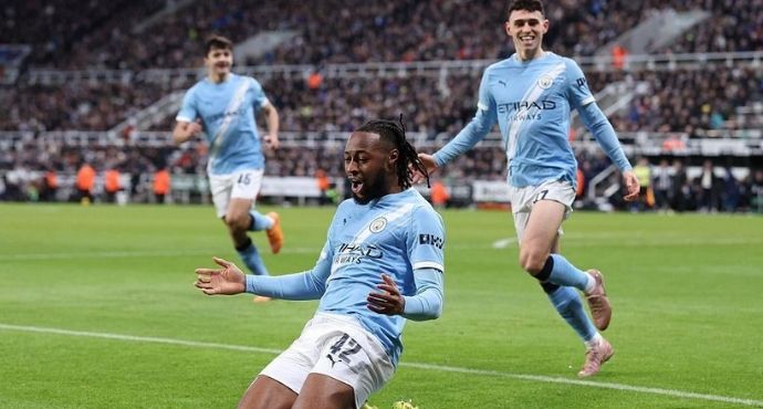 Manchester City Secure 2-0 Advantage in Carabao Cup Semi-Final First Leg