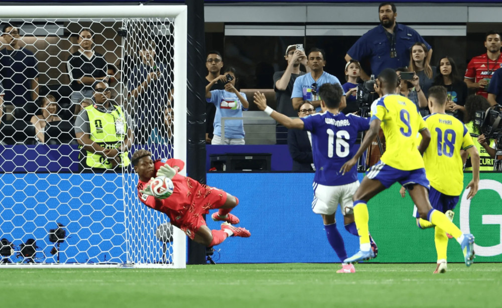 Zion Suzuki: Ít nhất chúng tôi không thua và giành được 1 điểm; gặp Brazil không còn đường lùi, buộc phải giành chiến thắng