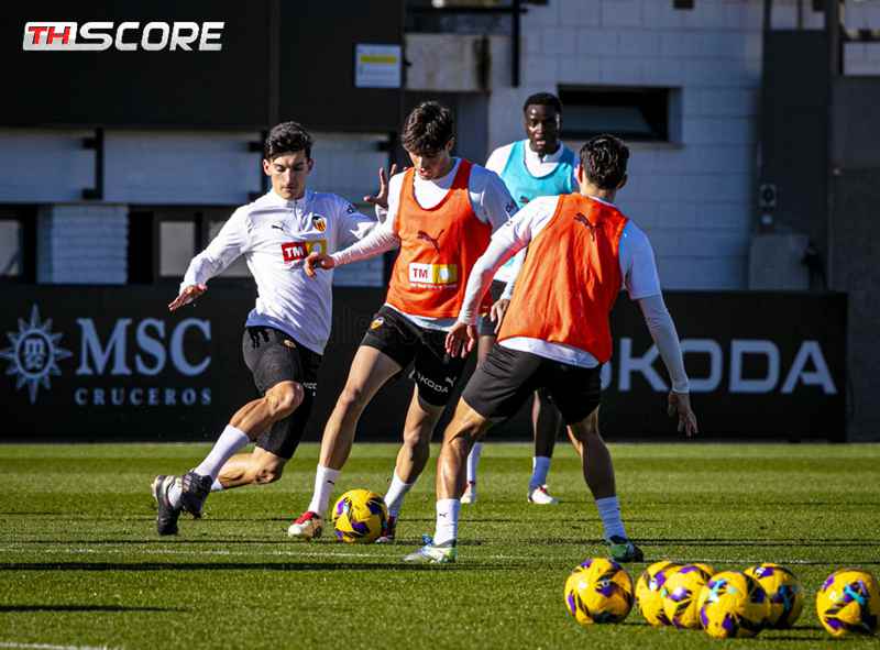 ภาพที่ดีที่สุดจากการฝึกซ้อมของสโมสรบาเลนเซีย