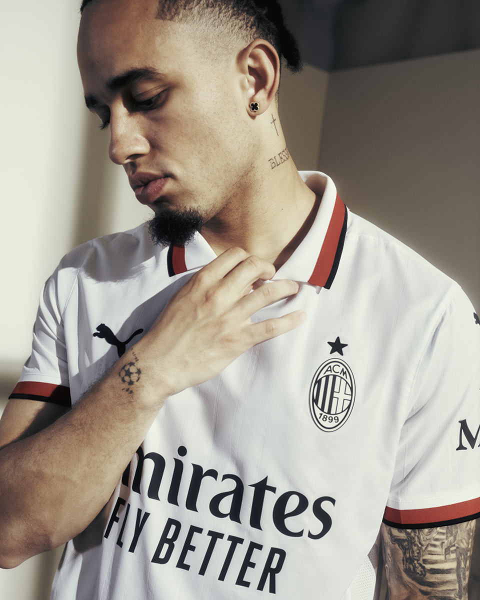 ​Áo đấu sân khách AC Milan cho mùa giải 2024-25
