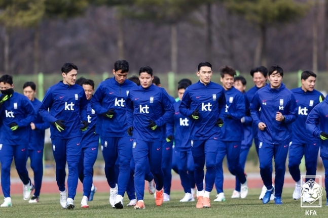 홍명보호, 벤투호처럼 8경기 조기본선행 도전…‘신구조화’ 모드여서 더 절실